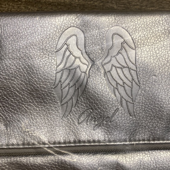 NEW Victoria's Secret Angel Anniversary Fold Over Silver Clutch Bag - Picture 5 of 8